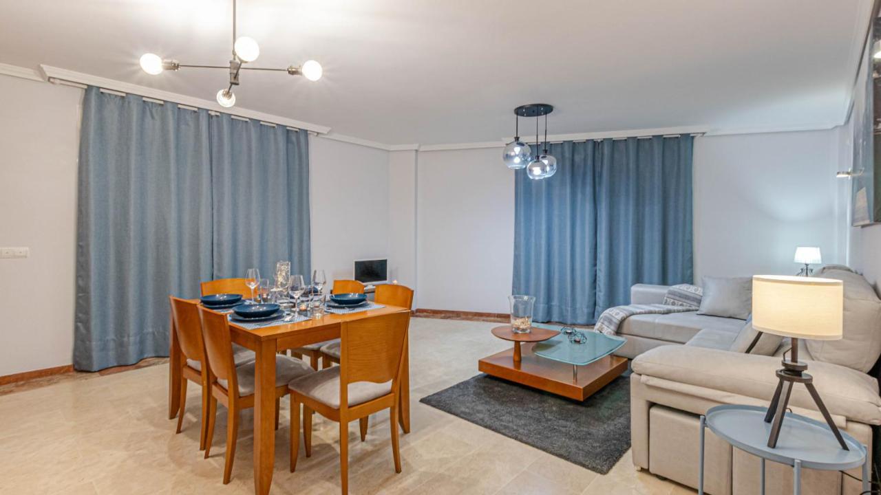 797 Holiday Rentals- Piso Con Amplia Terraza A Solo 1 Min De La Playa Benalmádena Extérieur photo