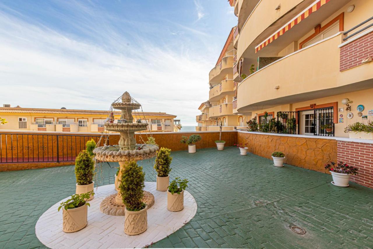 797 Holiday Rentals- Piso Con Amplia Terraza A Solo 1 Min De La Playa Benalmádena Extérieur photo